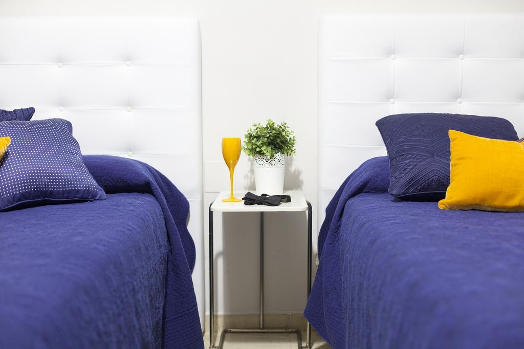 Hostal Salamanca Madrid Luaran gambar