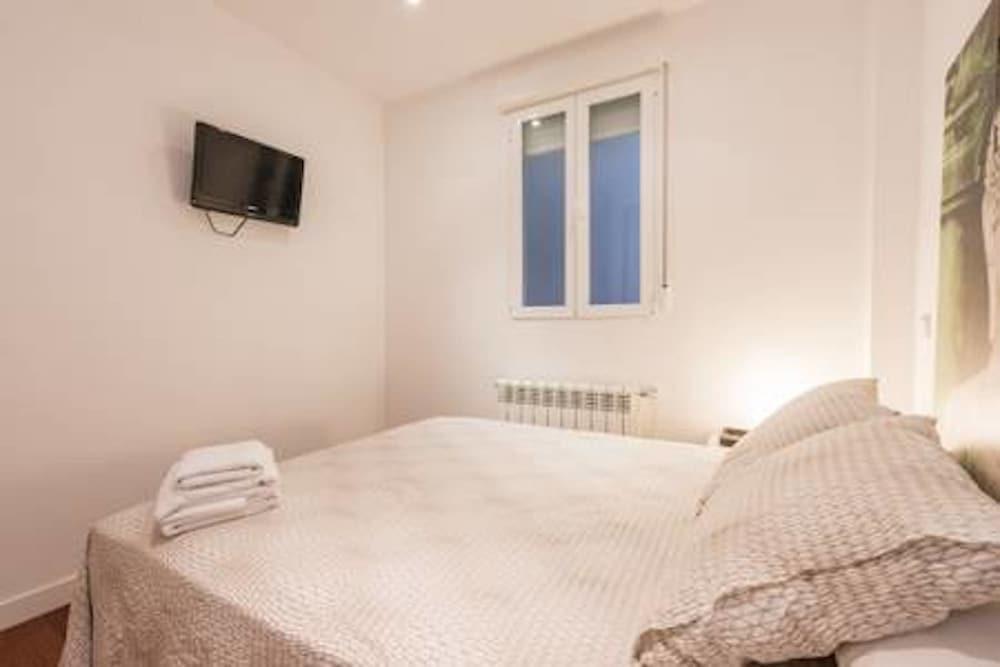 Hostal Salamanca Madrid Luaran gambar