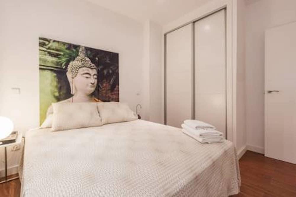 Hostal Salamanca Madrid Luaran gambar